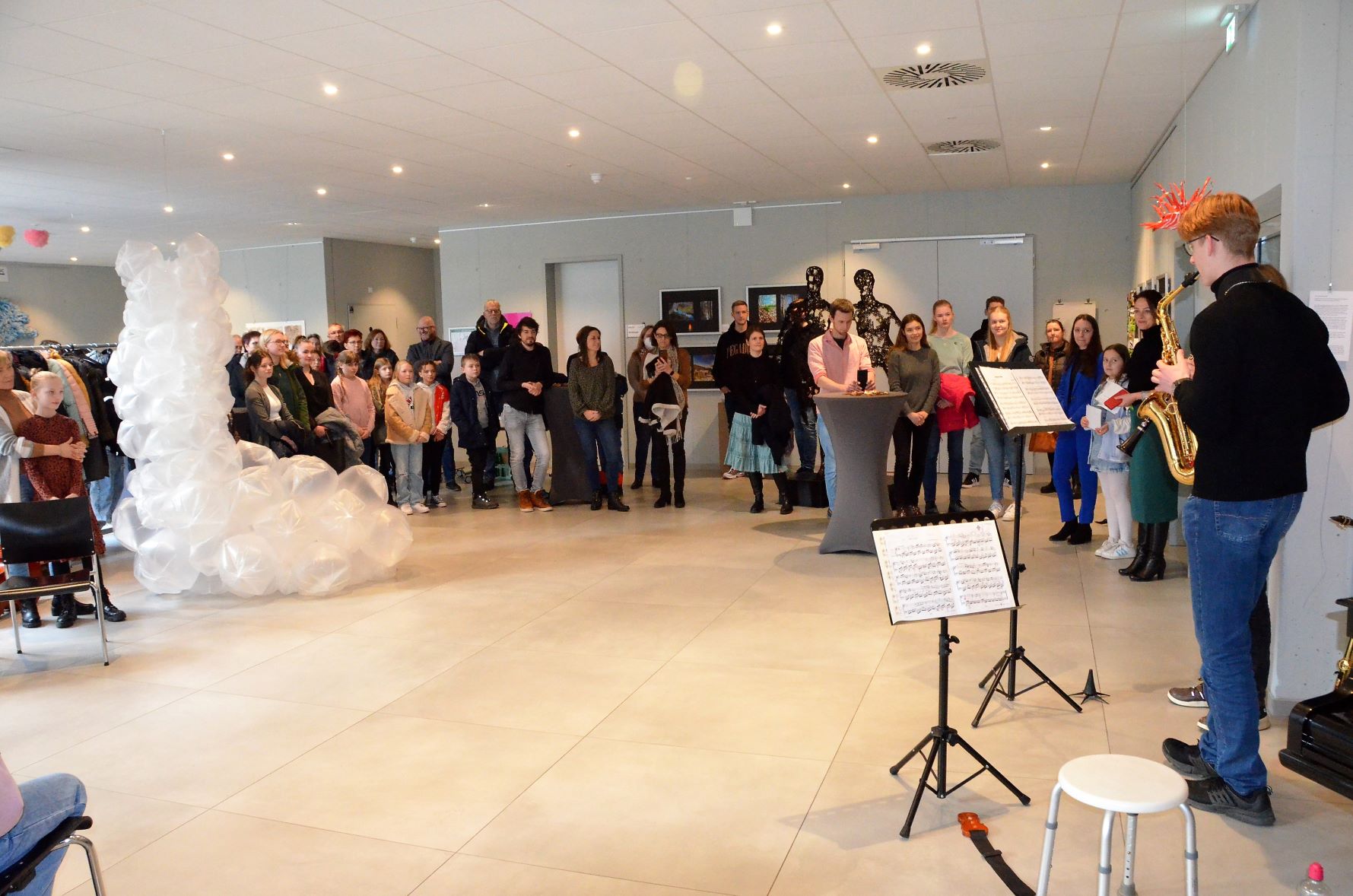Vernissage 235